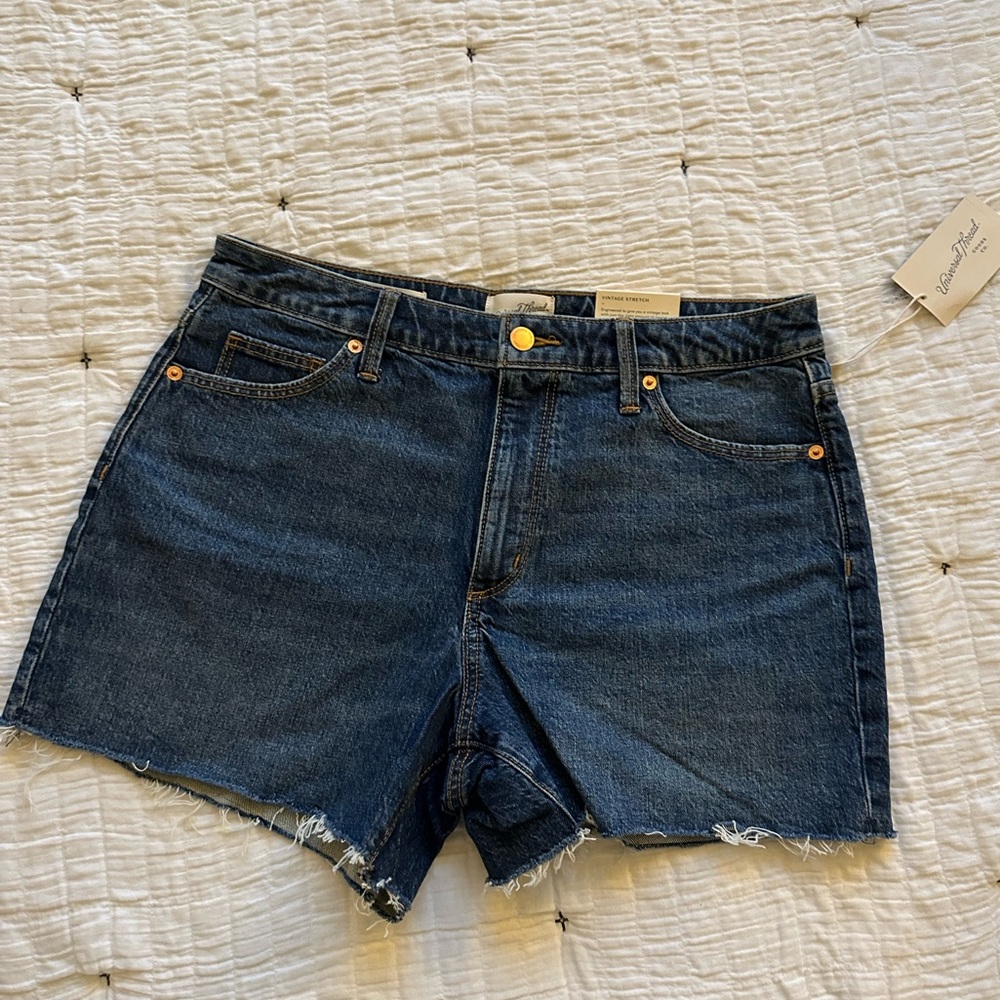 Universal Thread Vintage Midi Denim Shorts - 10/30